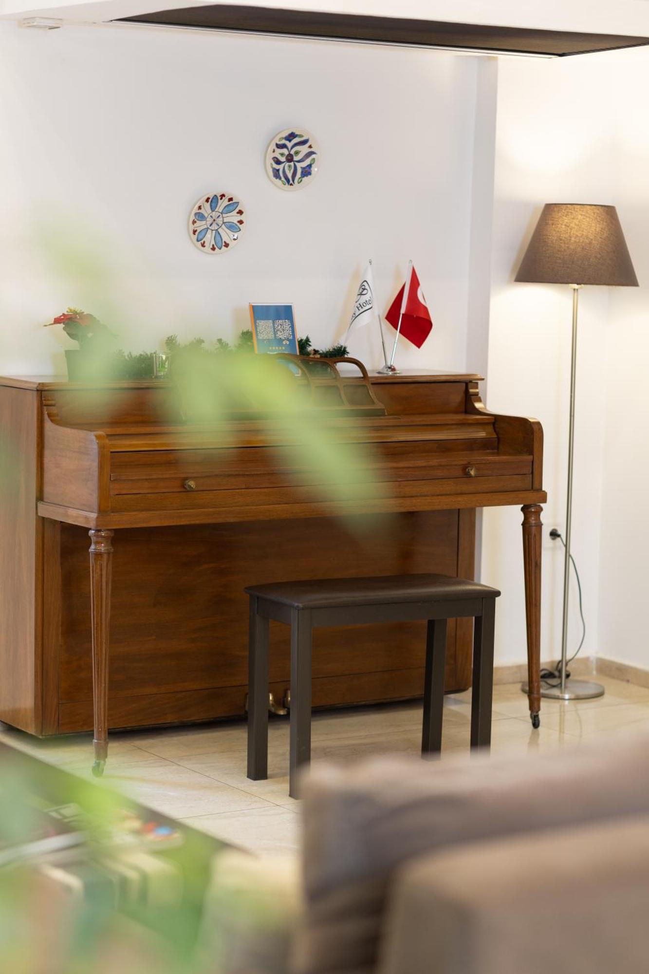 Mb City Hotel Izmir Eksteriør billede
